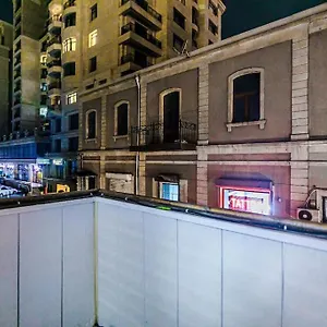 https://apt-great-house-in-the-center.aboutbakuhotels.com